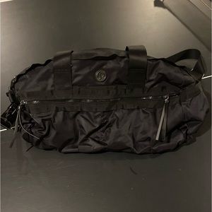 Lululemon workout bag